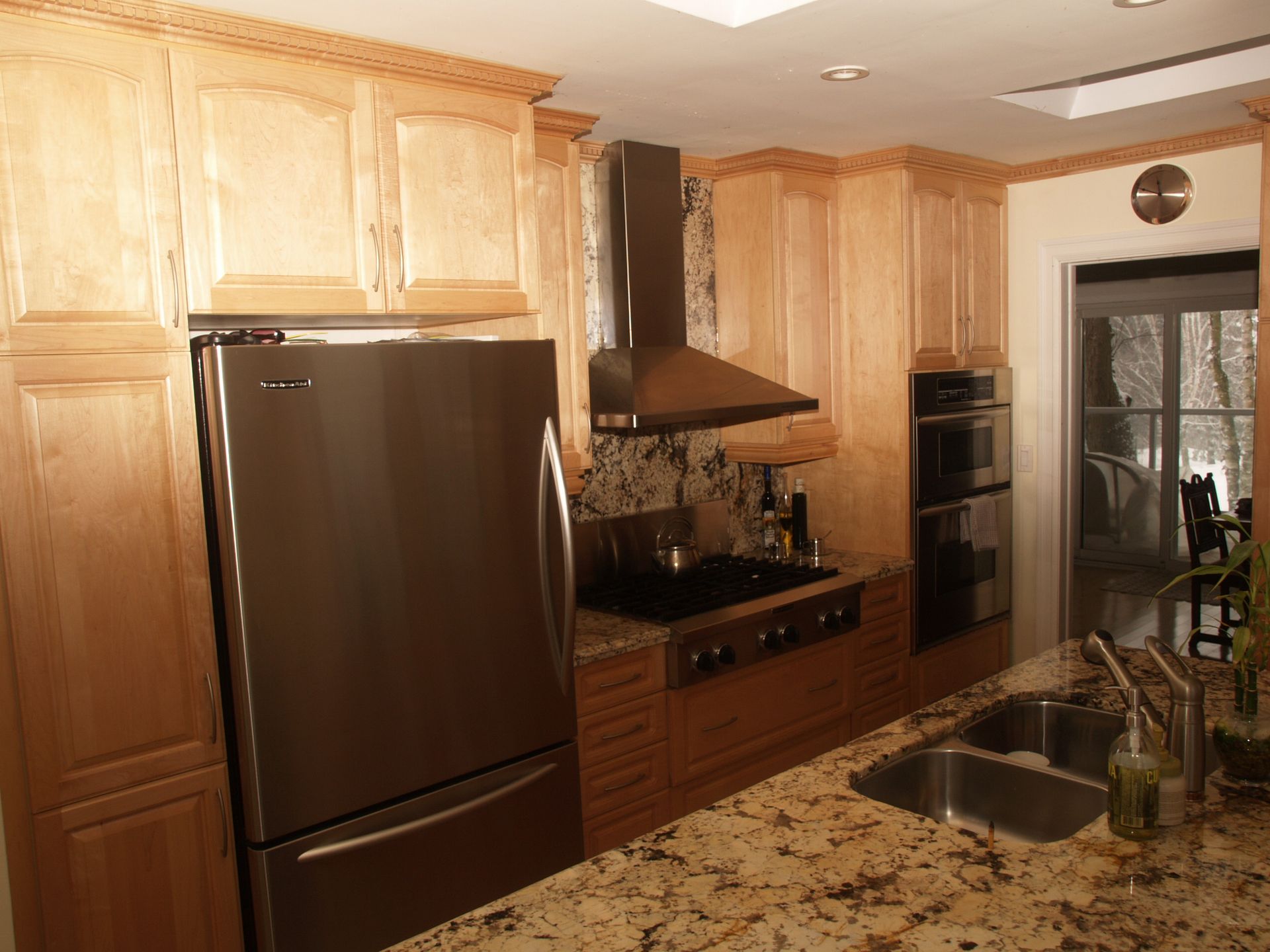 Custom kitchen cabinet installation